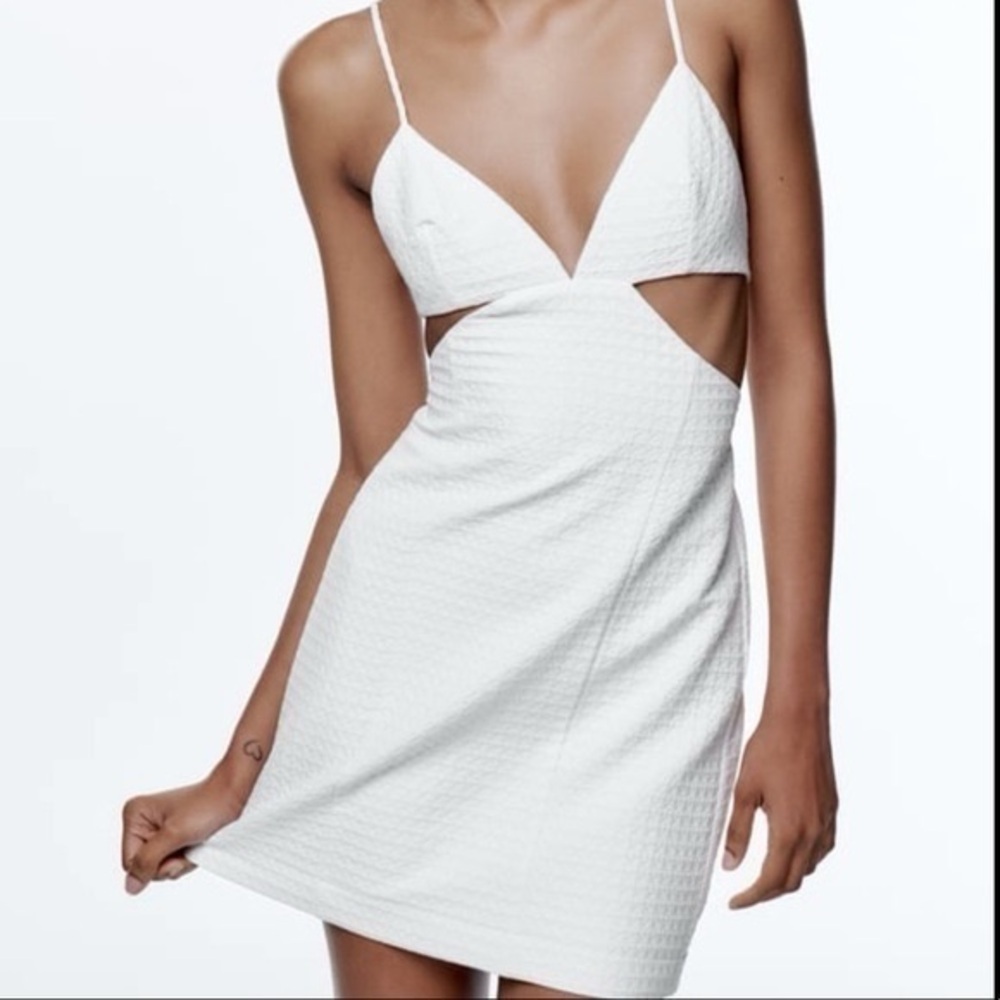 NWT Zara White Cutout Mini Dress – Size S